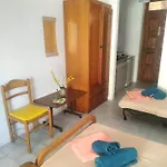 Agni -enoikiazomena Diamerizmata מלון דירות Kallithea (Chalkidiki)