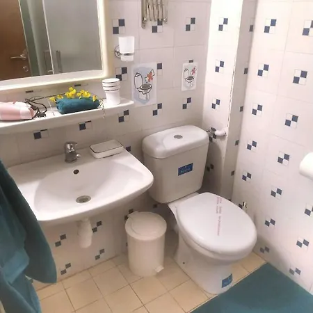 Agni -enoikiazomena Diamerizmata 3* Kallithea (Chalkidiki)