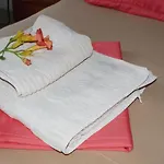 Agni -enoikiazomena Diamerizmata Aparthotel 3*