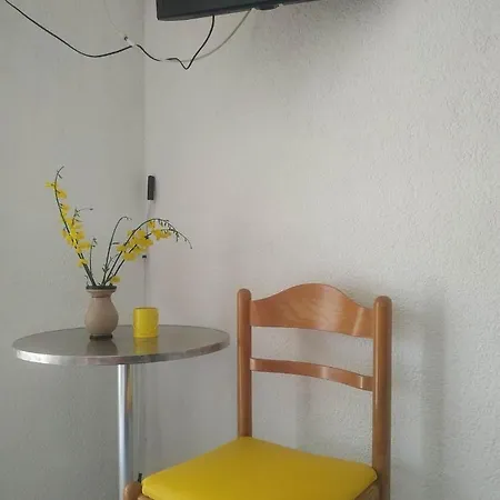 Hotel apartamentowy Agni -enoikiazomena Diamerizmata Kallithea (Chalkidiki)
