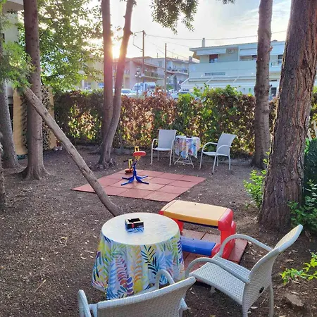 Agni -enoikiazomena Diamerizmata 3*