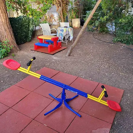 Agni -enoikiazomena Diamerizmata Hotel apartamentowy 3*