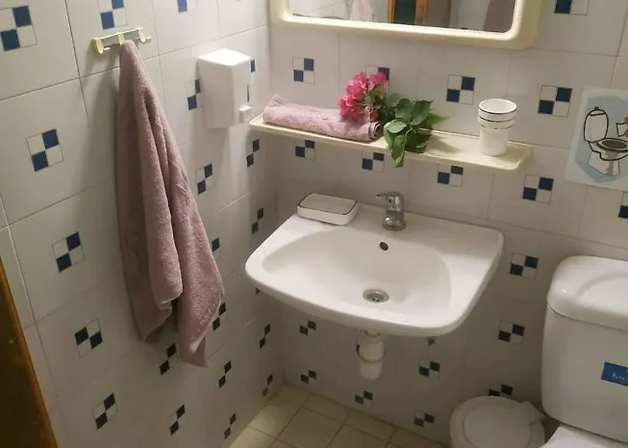 Aparthotel Agni -enoikiazomena Diamerizmata Kallithea (Chalkidiki)