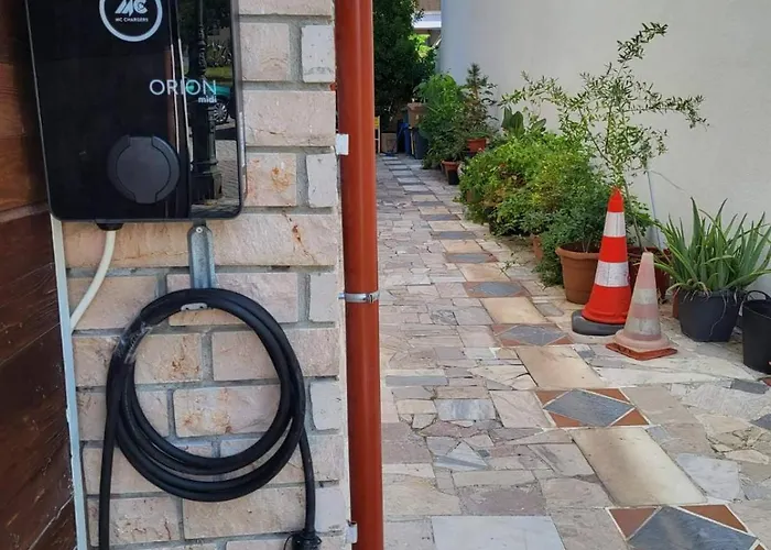 Agni -enoikiazomena Diamerizmata Aparthotel Kallithea (Chalkidiki)